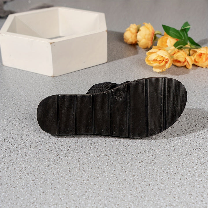 סנדלי פלטפורמה לנשים