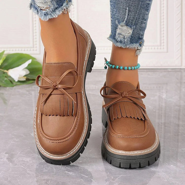 OPHELIE moccasins עם שרוכים