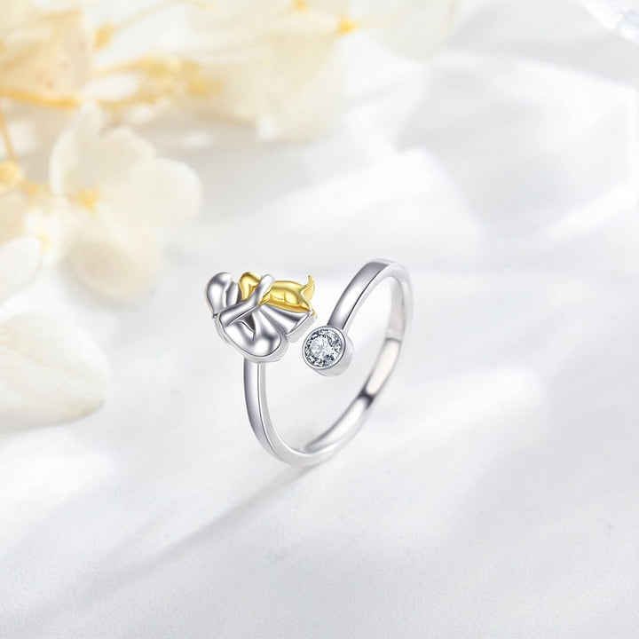 טבעת עם כלב מכסף עם אבני זירקוניה