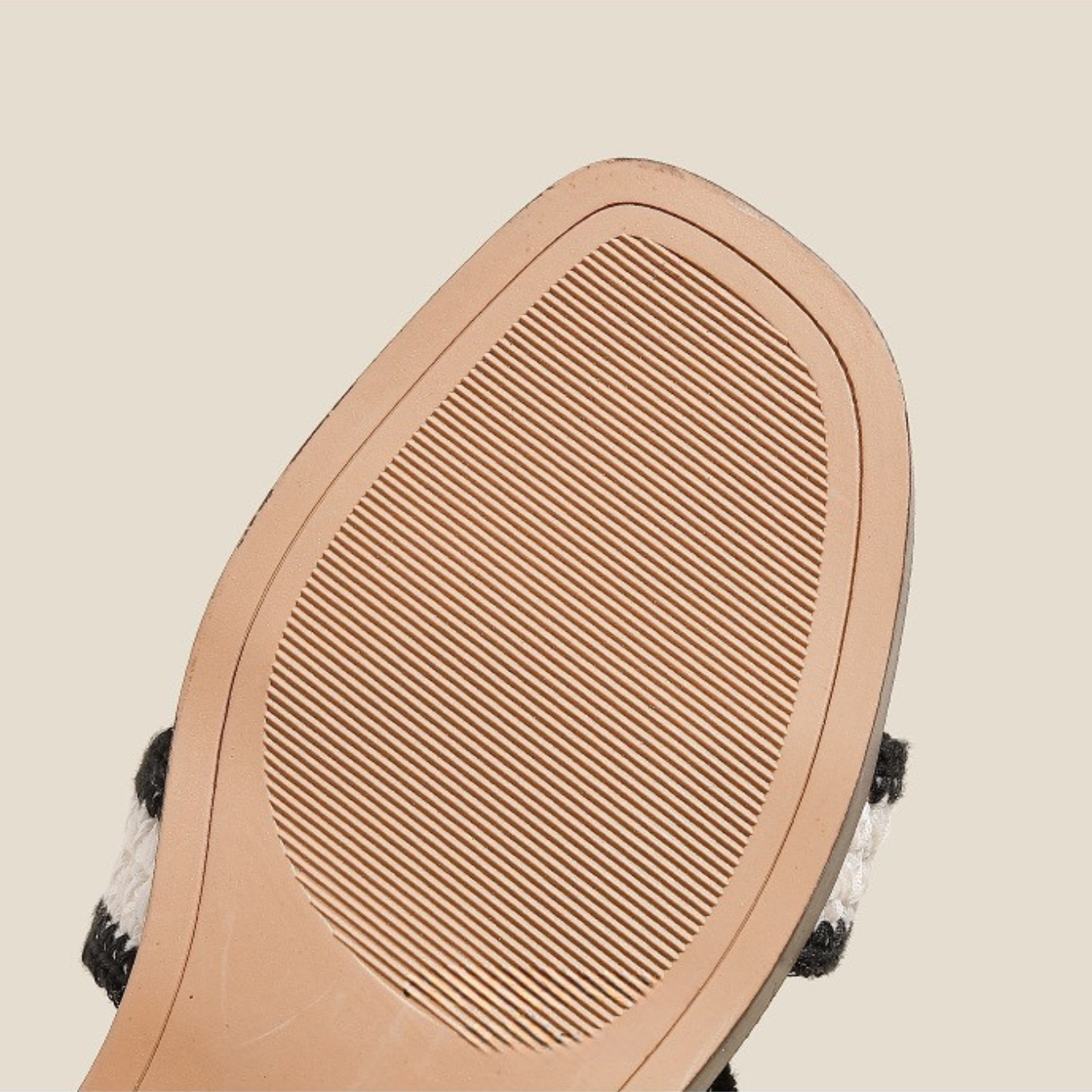 CAMILLE סנדלים אלגנטיים