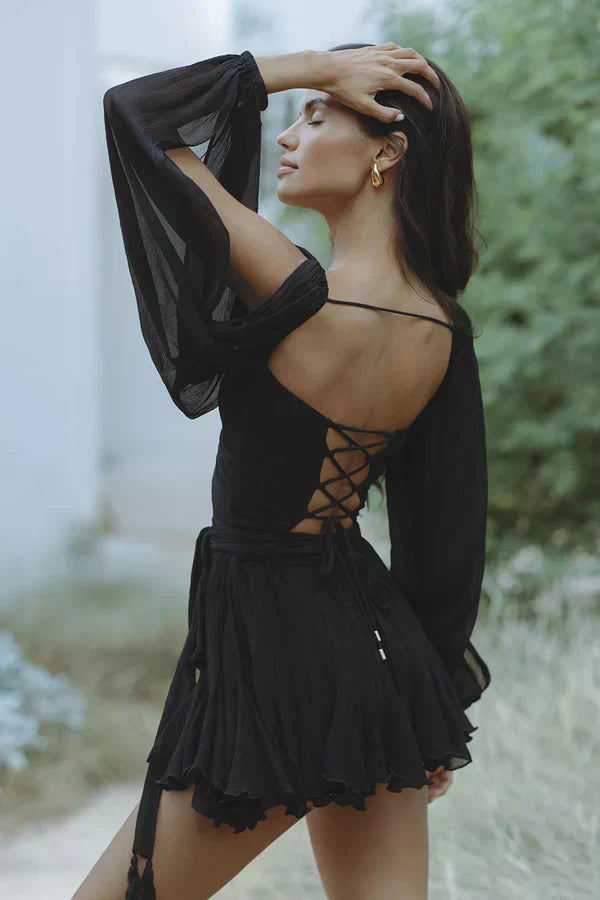 LAYLA שמלת מיני משחקית עם שרוולים נפוחים